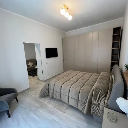 Zola Luxury House *
